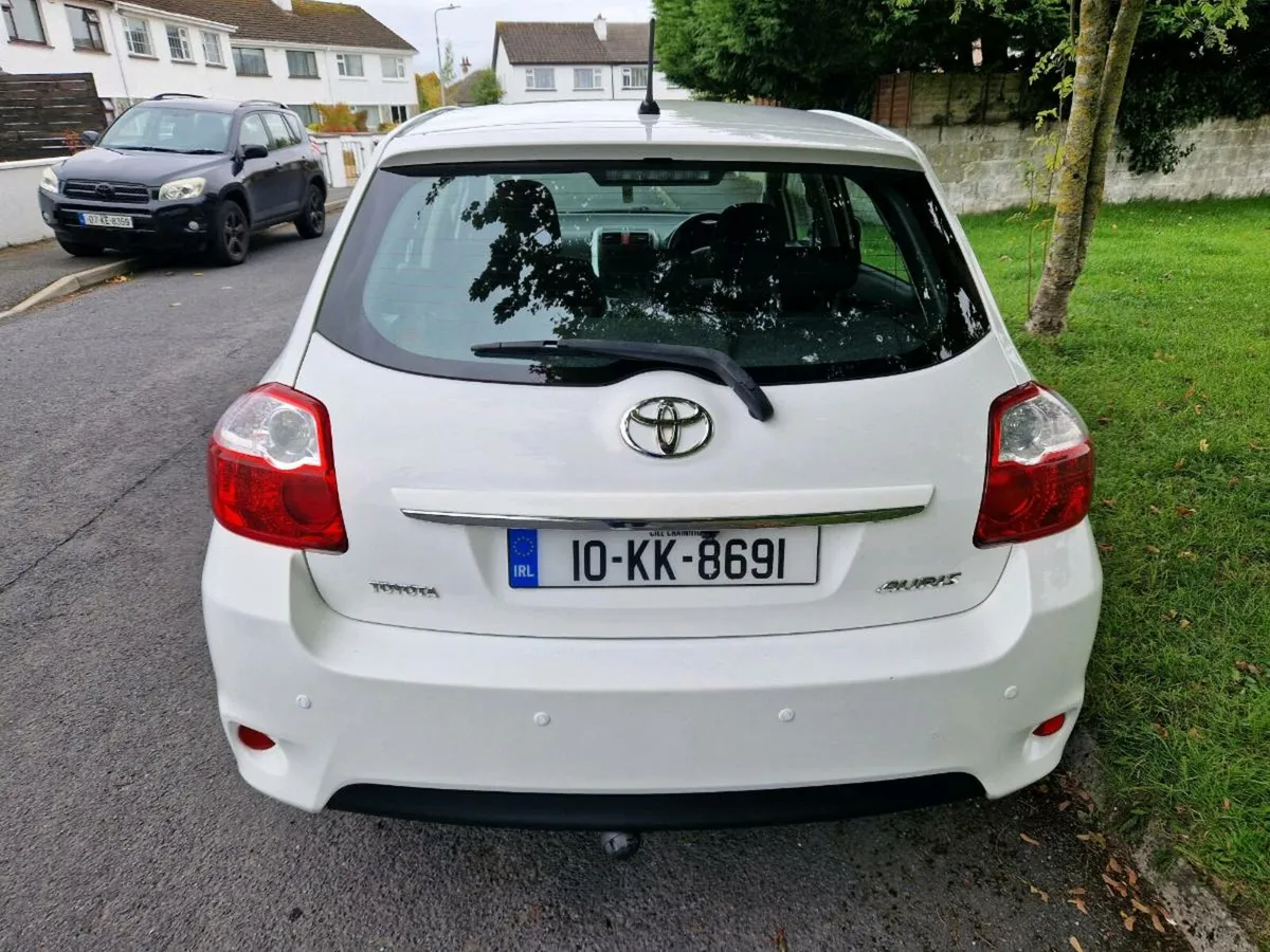 Toyota Auris 1.3 FRESH NCT Low Mileage - Image 3