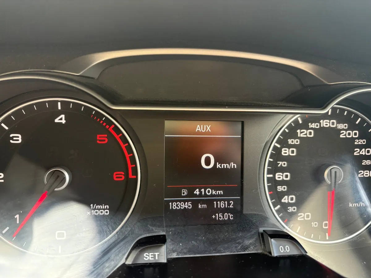 Audi A4 2013 - Image 2
