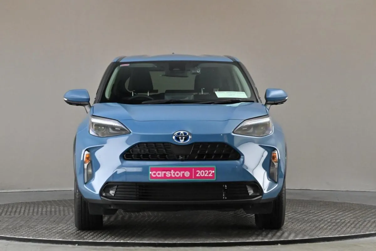 Toyota Yaris Cross 1.5 Hybrid  android Car Player - Image 2