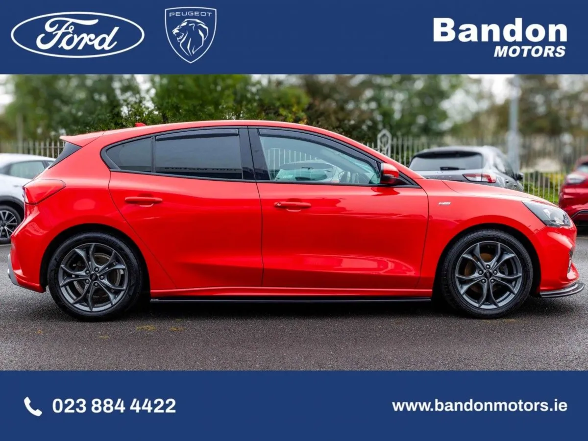 Ford Focus Focus St-line St-line T Ecoboost 150 S - Image 2