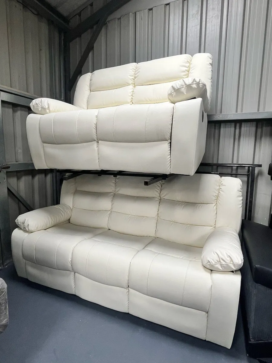 Sofa FREE DELIVERY NATIONWIDE - Image 3