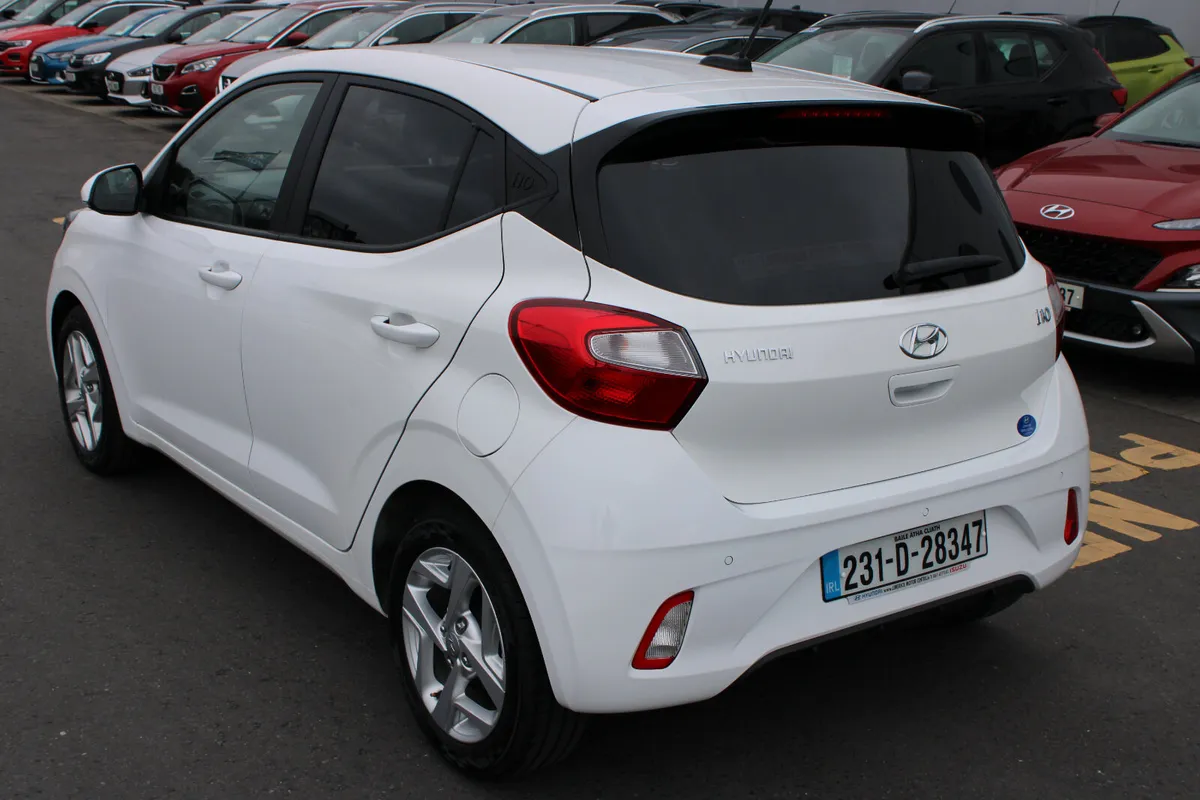 Hyundai i10 2023 - Image 3