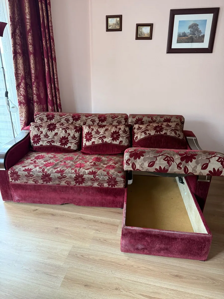 Couch with storage - Image 2
