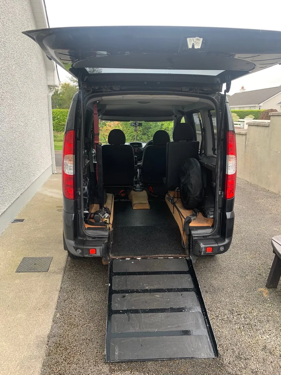 Fiat Doblo 2009 - Image 4