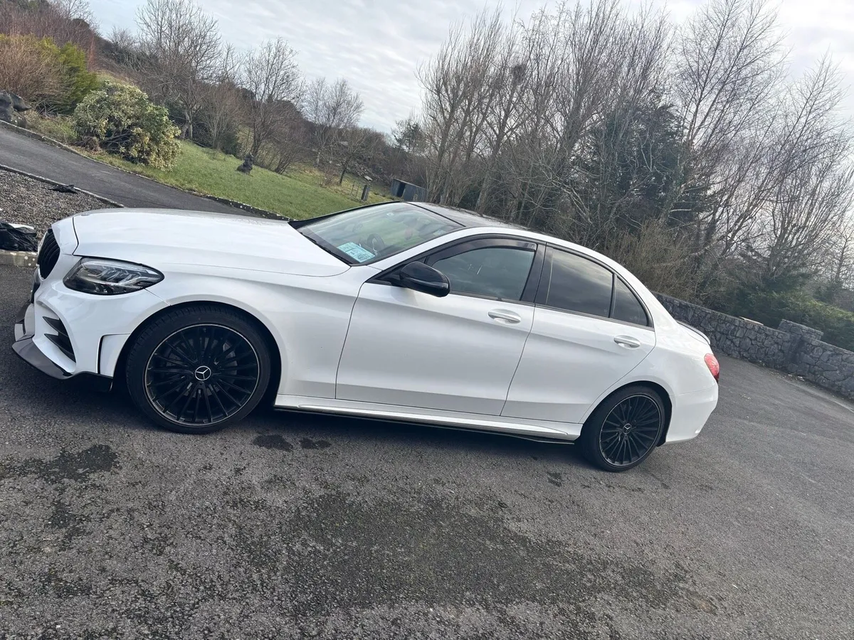 Mercedes c200 - Image 4