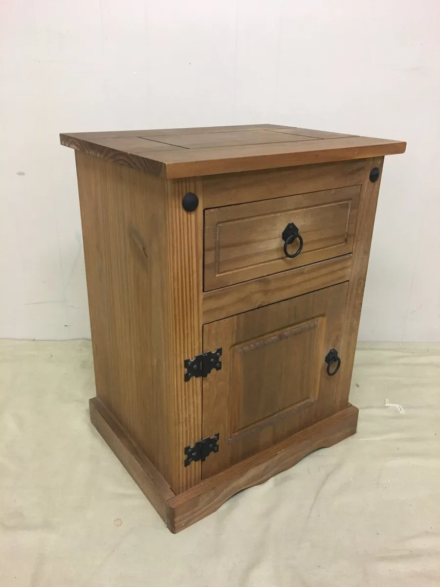 Bedside Cabinet - Image 3