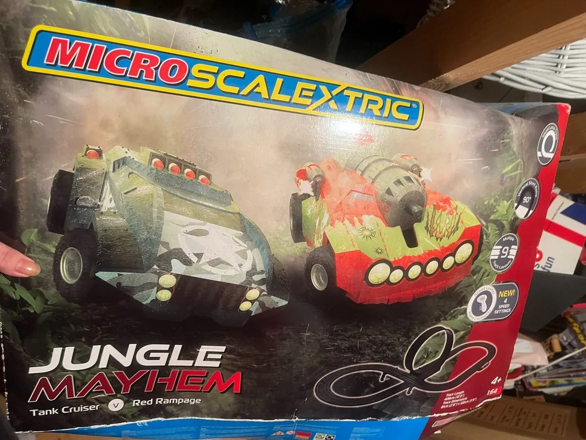 Micro Scalextric Jungle Mayhem - Image 1