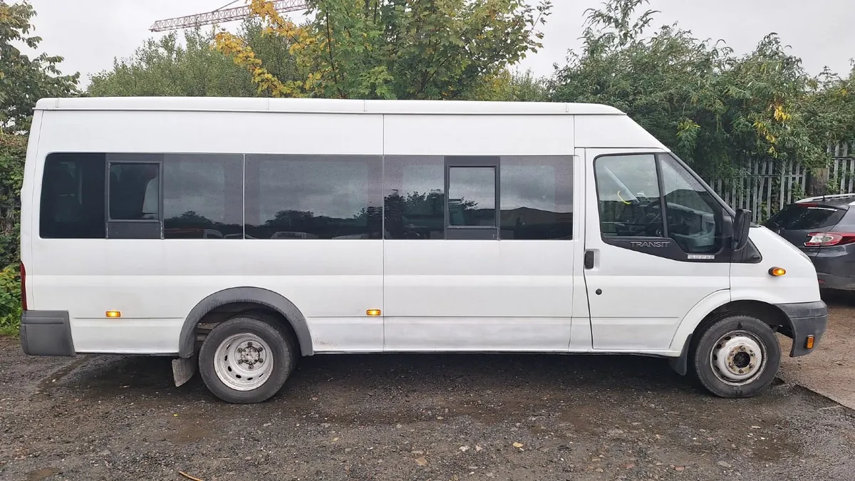 Ford Transit 2010 - Image 1