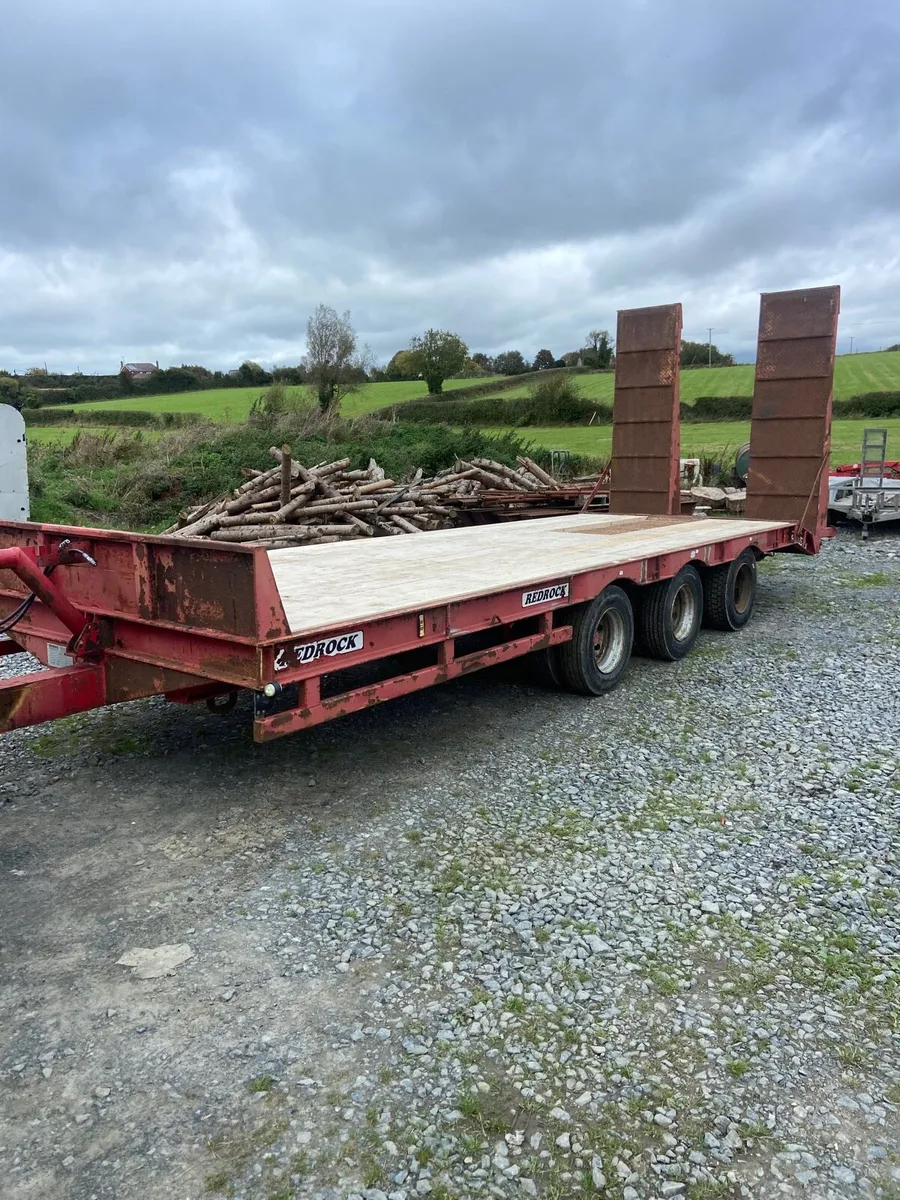 Redrock tri axle low loader - Image 2