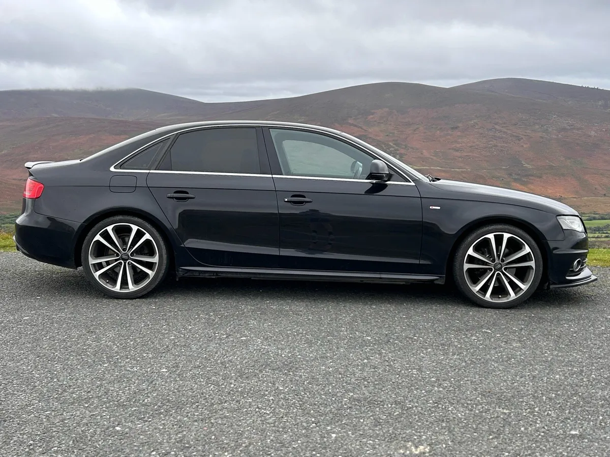 Audi A4 S-Line 2008 - Image 2