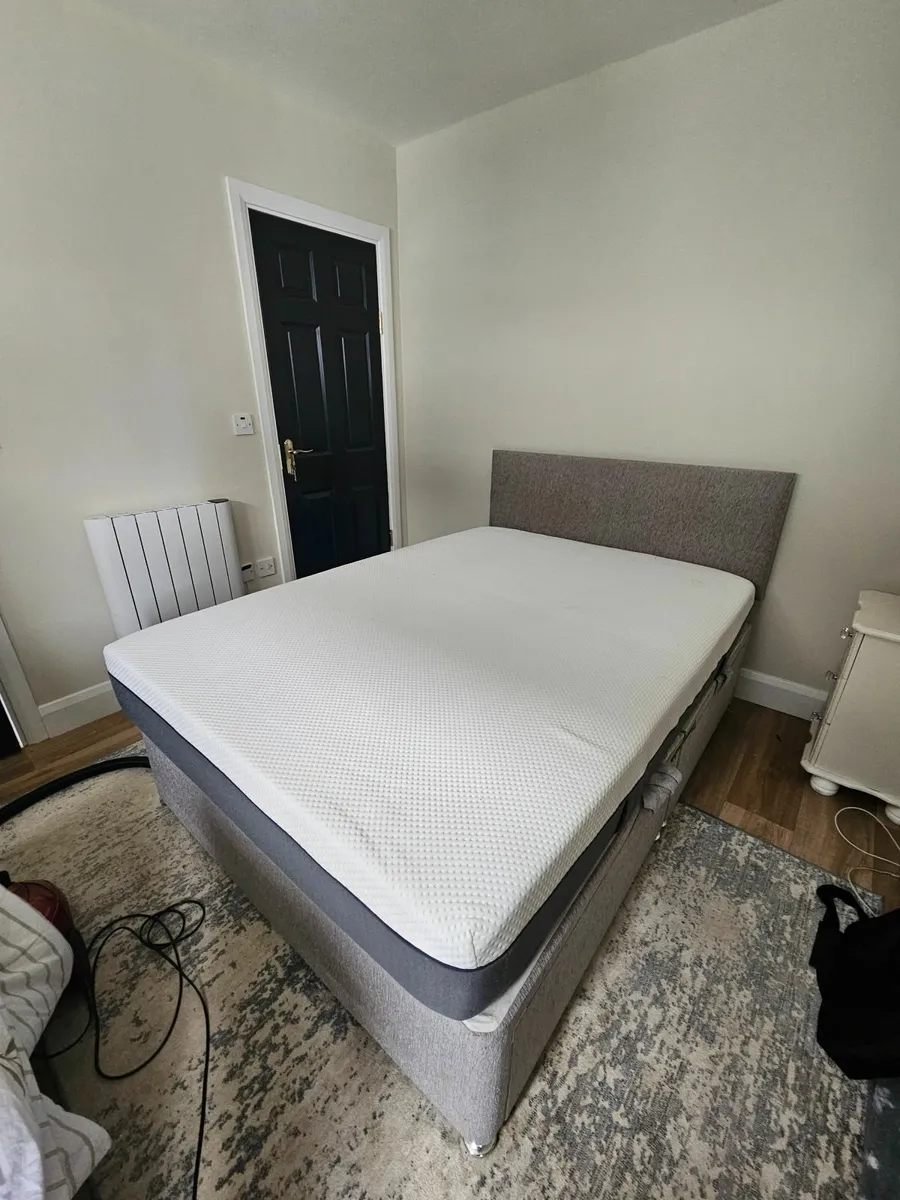 Double Divan Bed - 4  Storage Drawers - Image 1