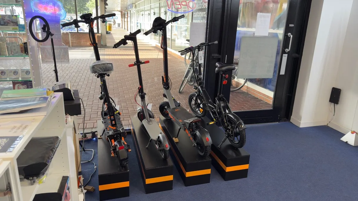 Kukirin G2 PRO Scooters - Image 3
