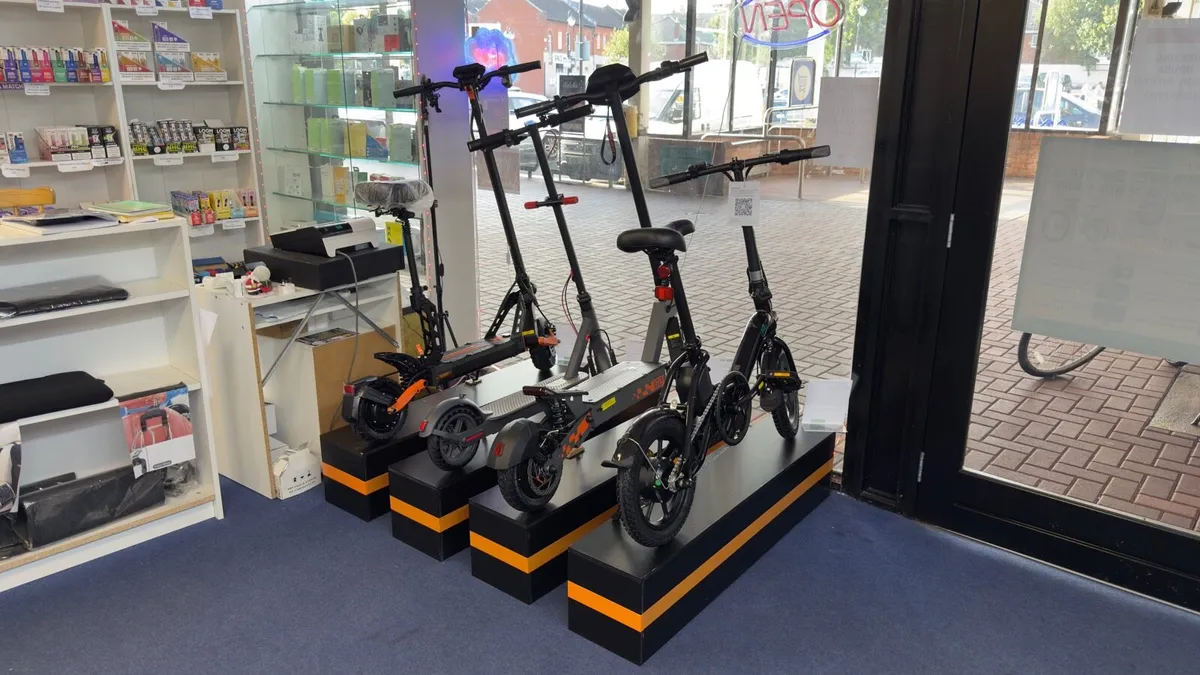 Kukirin G2 PRO Scooters - Image 4