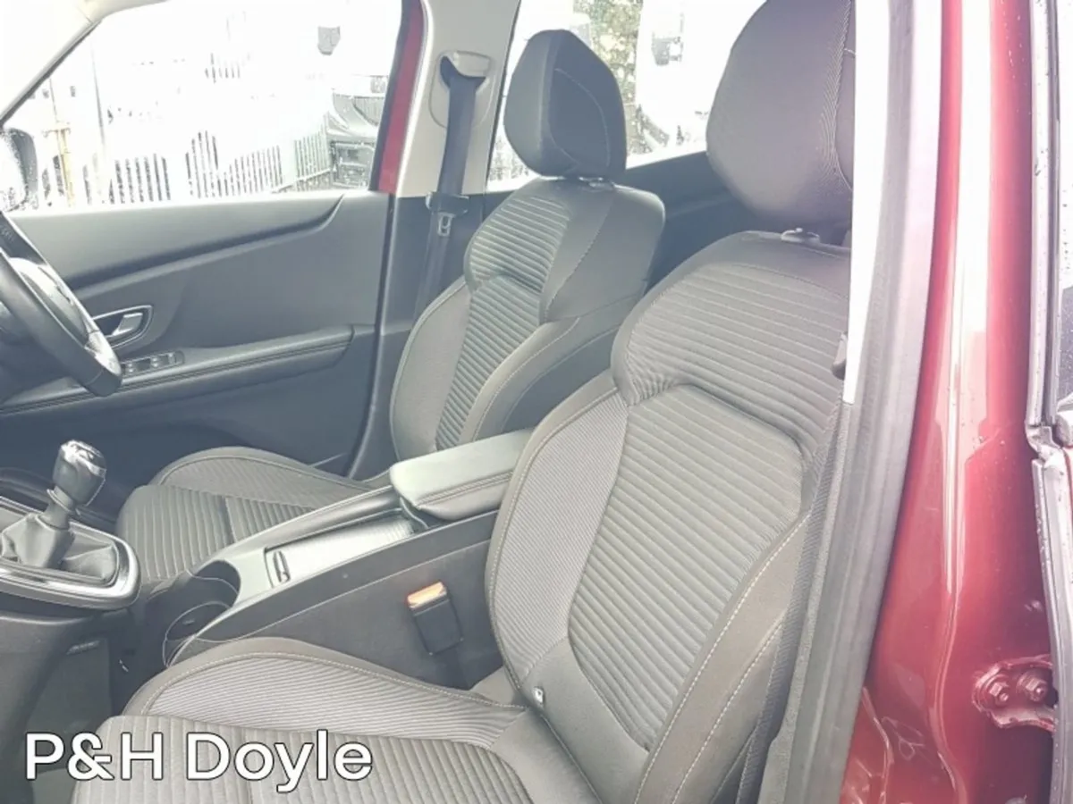 Renault Grand Scenic Iconic - Image 4