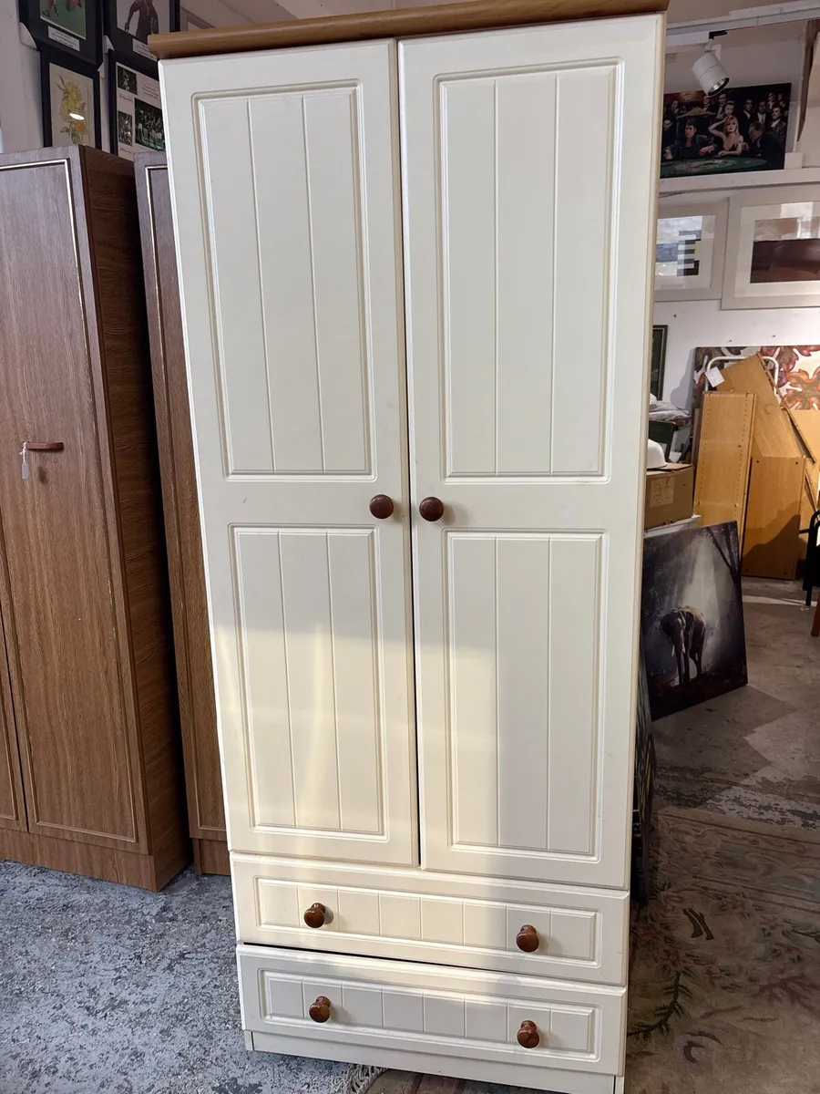 2 door wardrobe with 2 drawers - Image 1