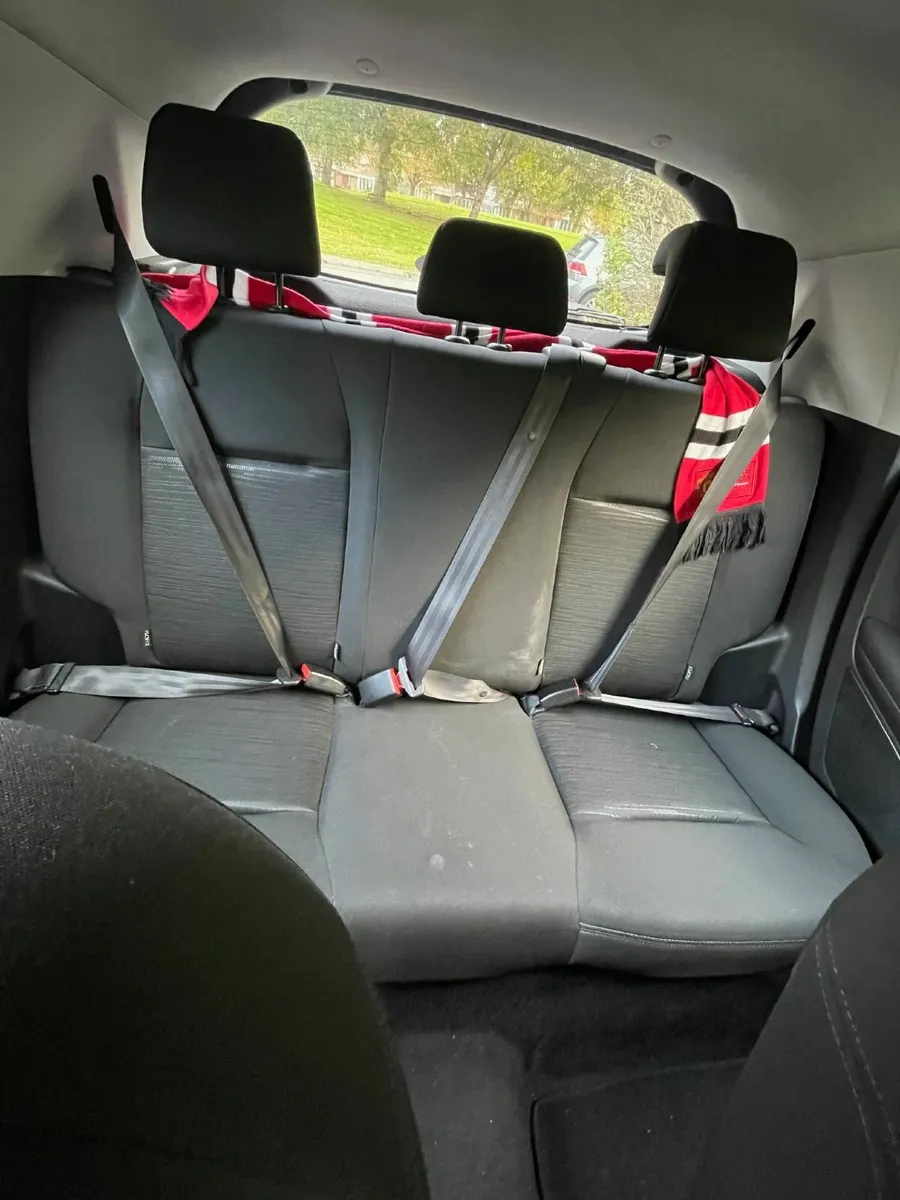 Peugeot 208 2013 - Image 3