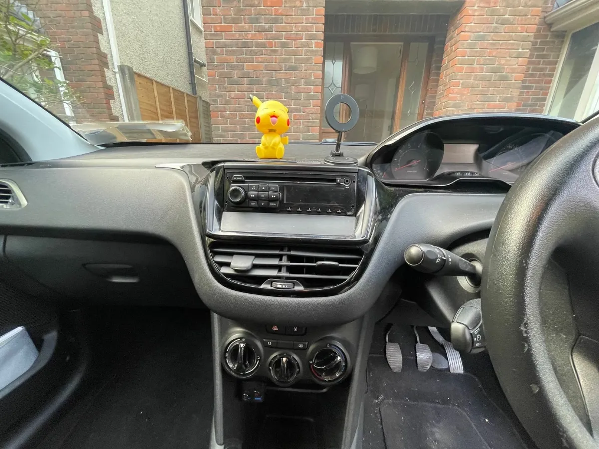 Peugeot 208 2013 - Image 4