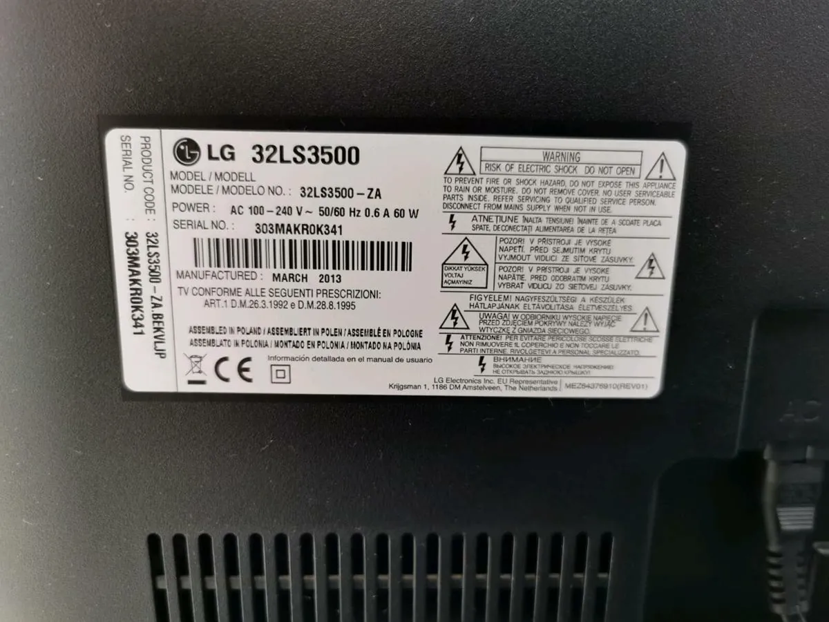 LG TV 32 inch - Image 2