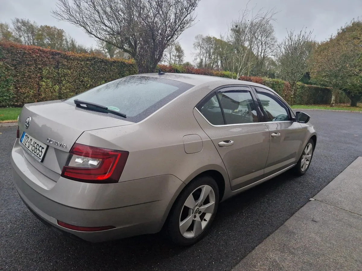 Skoda Octavia 2017 TDI Style - Image 3