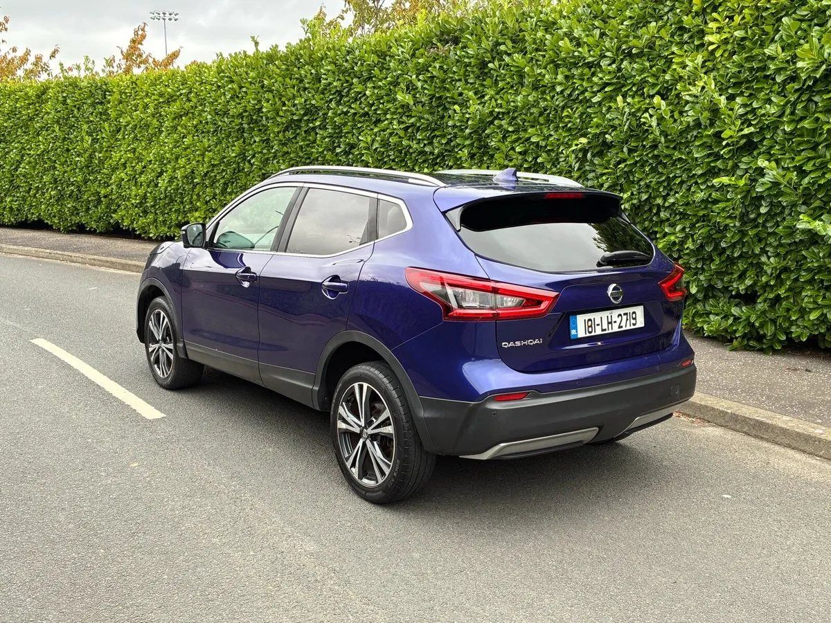 181 Nissan Qashqai 1.5diesel Connecta XE Nct 06/26 - Image 3
