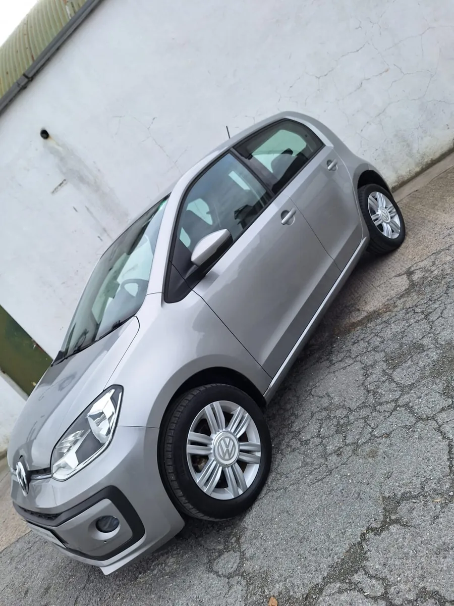 Car - Image 1