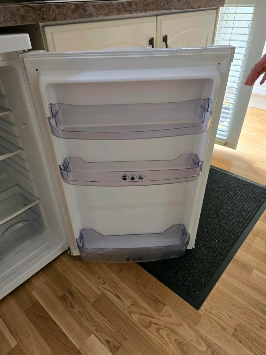 Fridge - Image 2