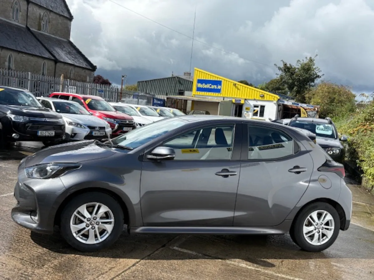 Toyota Yaris 2022 HYBRID IRISH CAR - Image 4