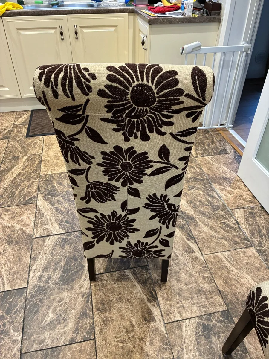 Dining room chairs - Image 4