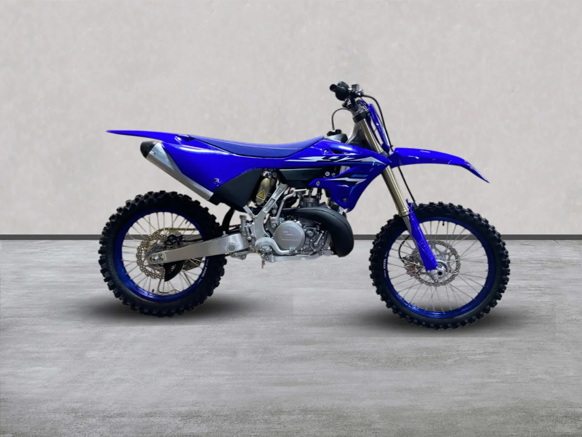 Yamaha YZ 250LC MX (26MY) with VAT Invoice - Image 1