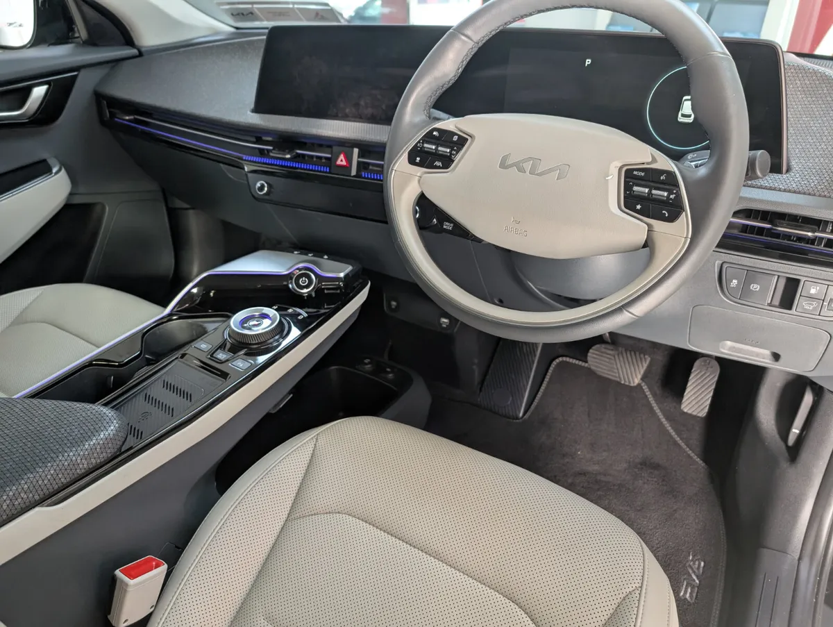 Kia EV6 Earth 2022 - Image 4