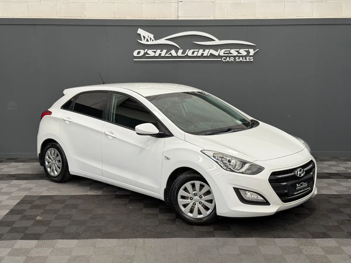 Hyundai i30 2016 1.4 Petrol Low Mileage €7590 - Image 3