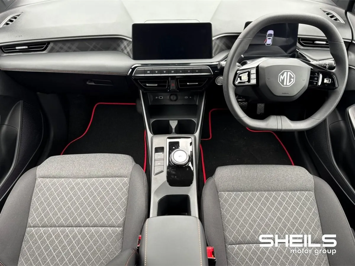 MG MG3 Excite Hybrid  5DR Auto - Image 3