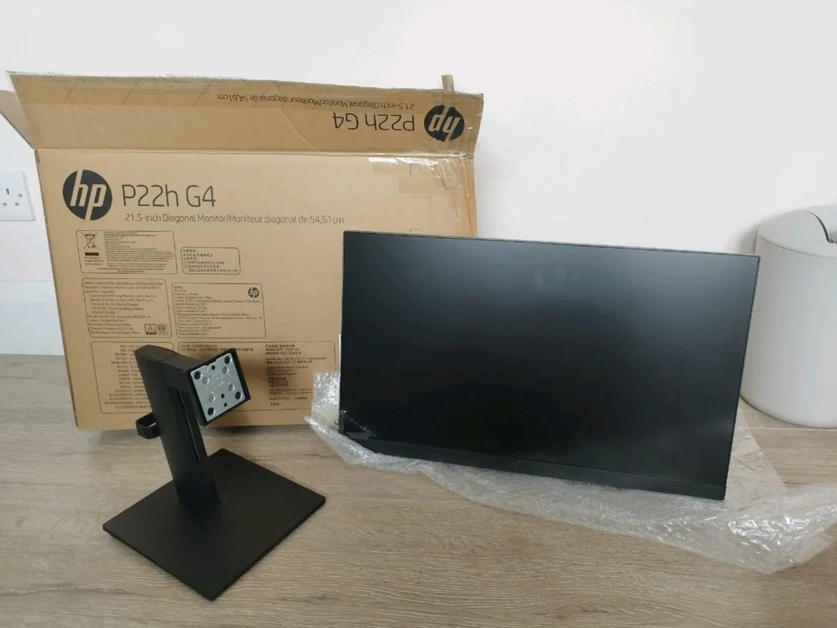 HP P22h G4 21.5 inch Monitor - Image 1