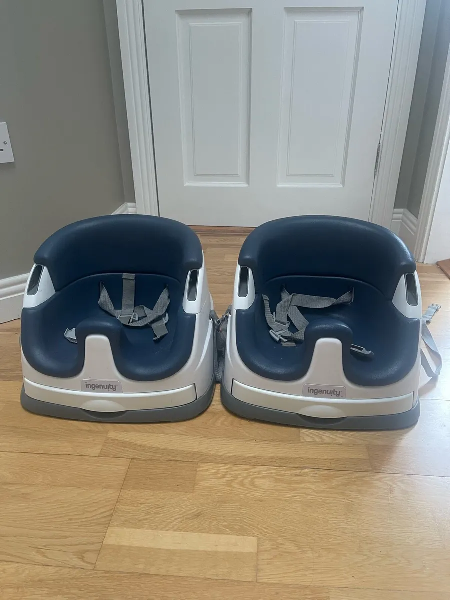 Baby feeding seat - Image 1