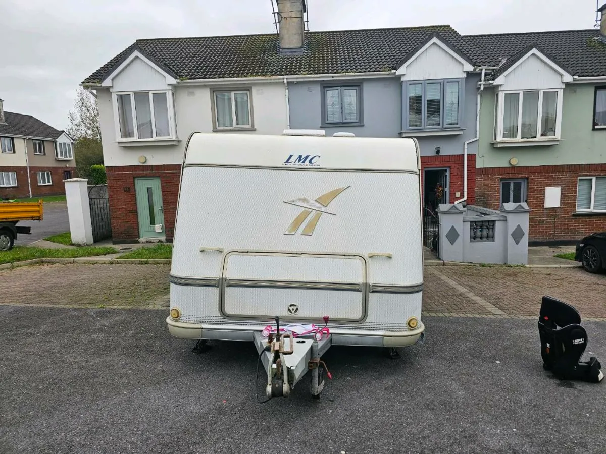 Lmc caravan - Image 3