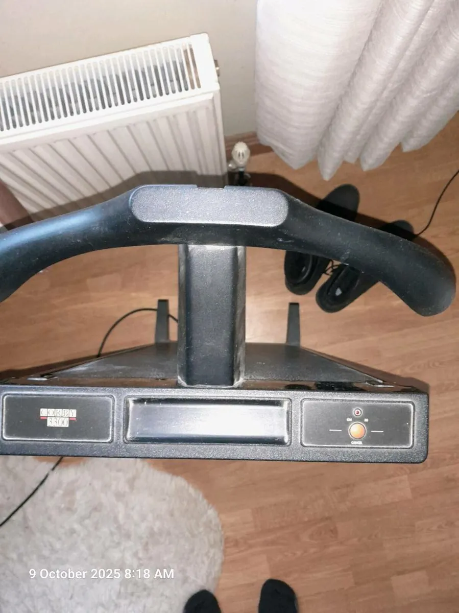 Corby trouser👖 press - Image 2
