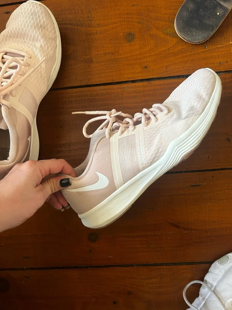 Pink Nikes - Image 2