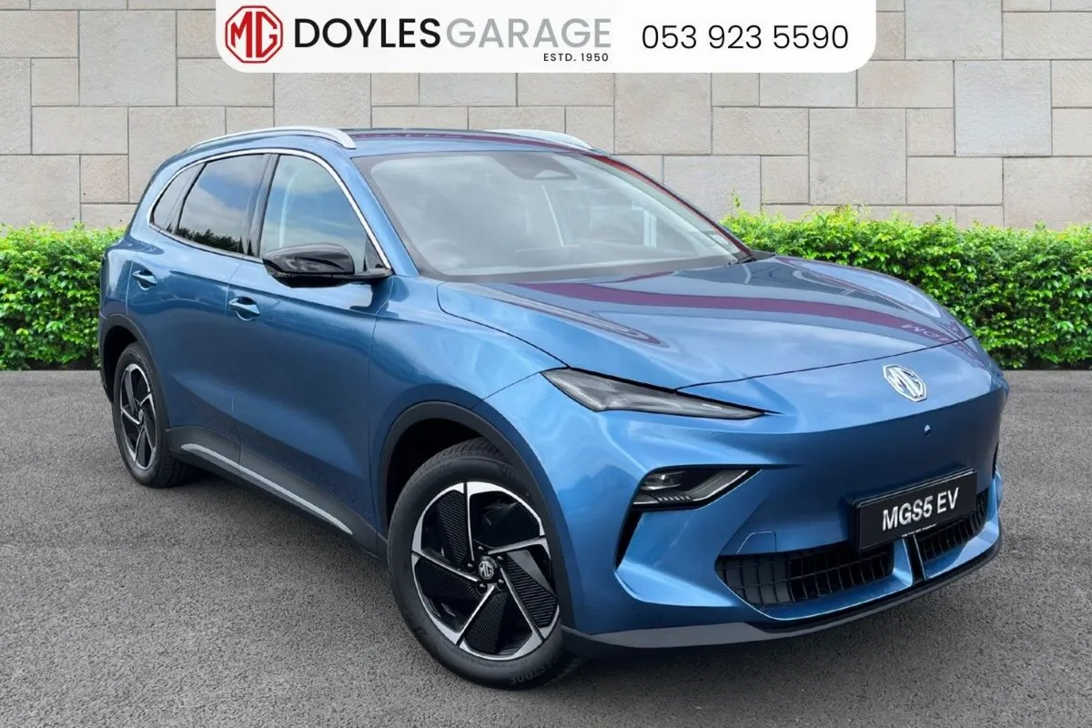MG S5 Exclusive LR - Image 1