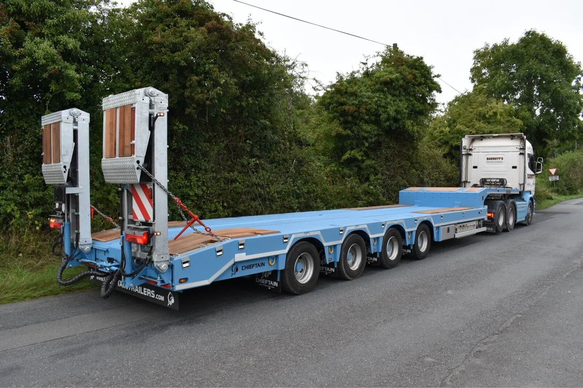 2025 Chieftain 4 axle stepframe semi low loader - Image 1