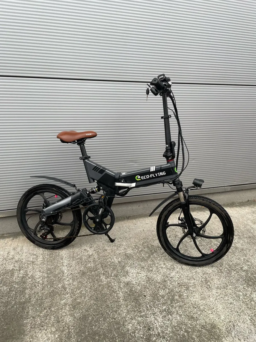 ECOFLYER LIGHTWEIGHT FOLDING E-BIKE - Image 2