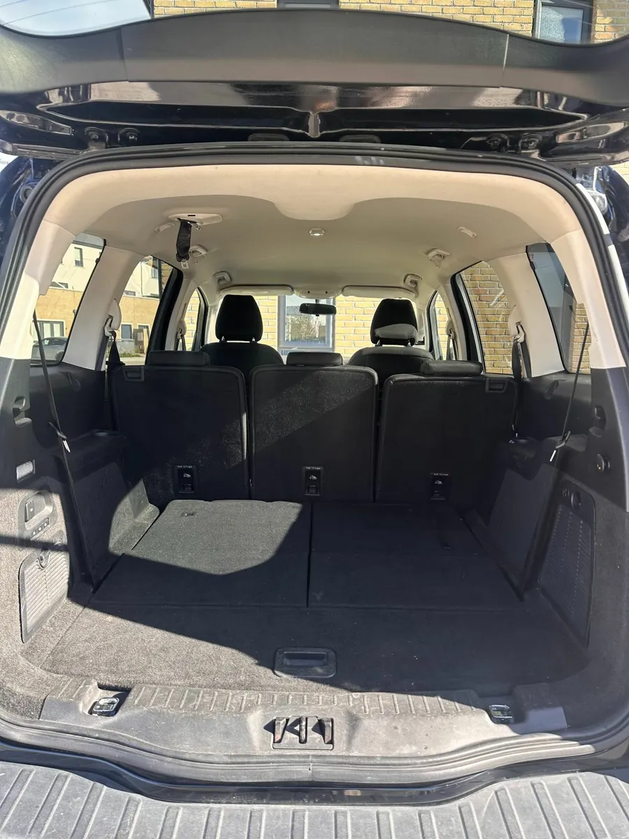 Ford Galaxy 2016 - Image 4