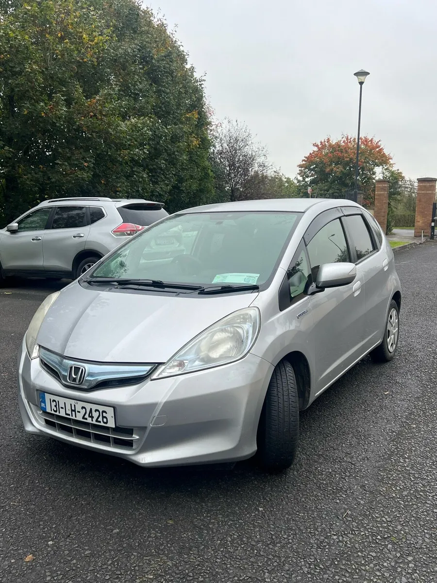 Honda fit hybrid, New & Nct & Low Km - Image 1