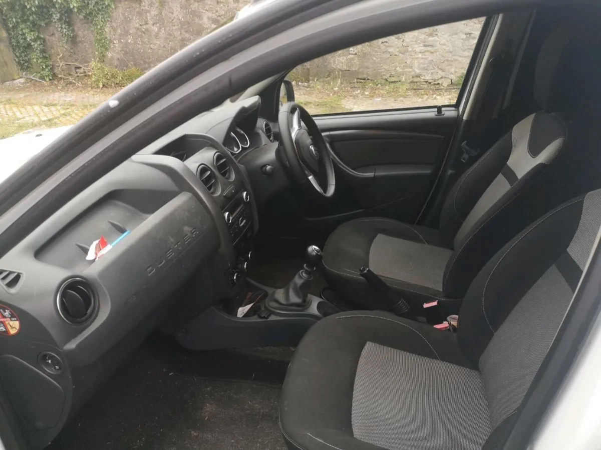 Dacia duster - Image 4