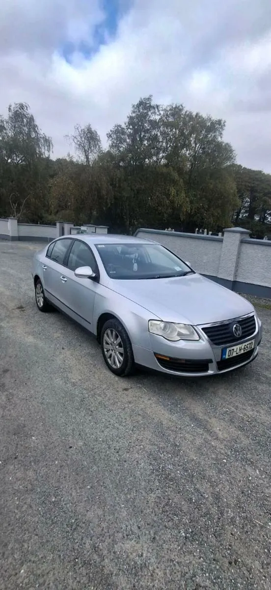 VW Passat LONG NCT 07/26 - Image 2