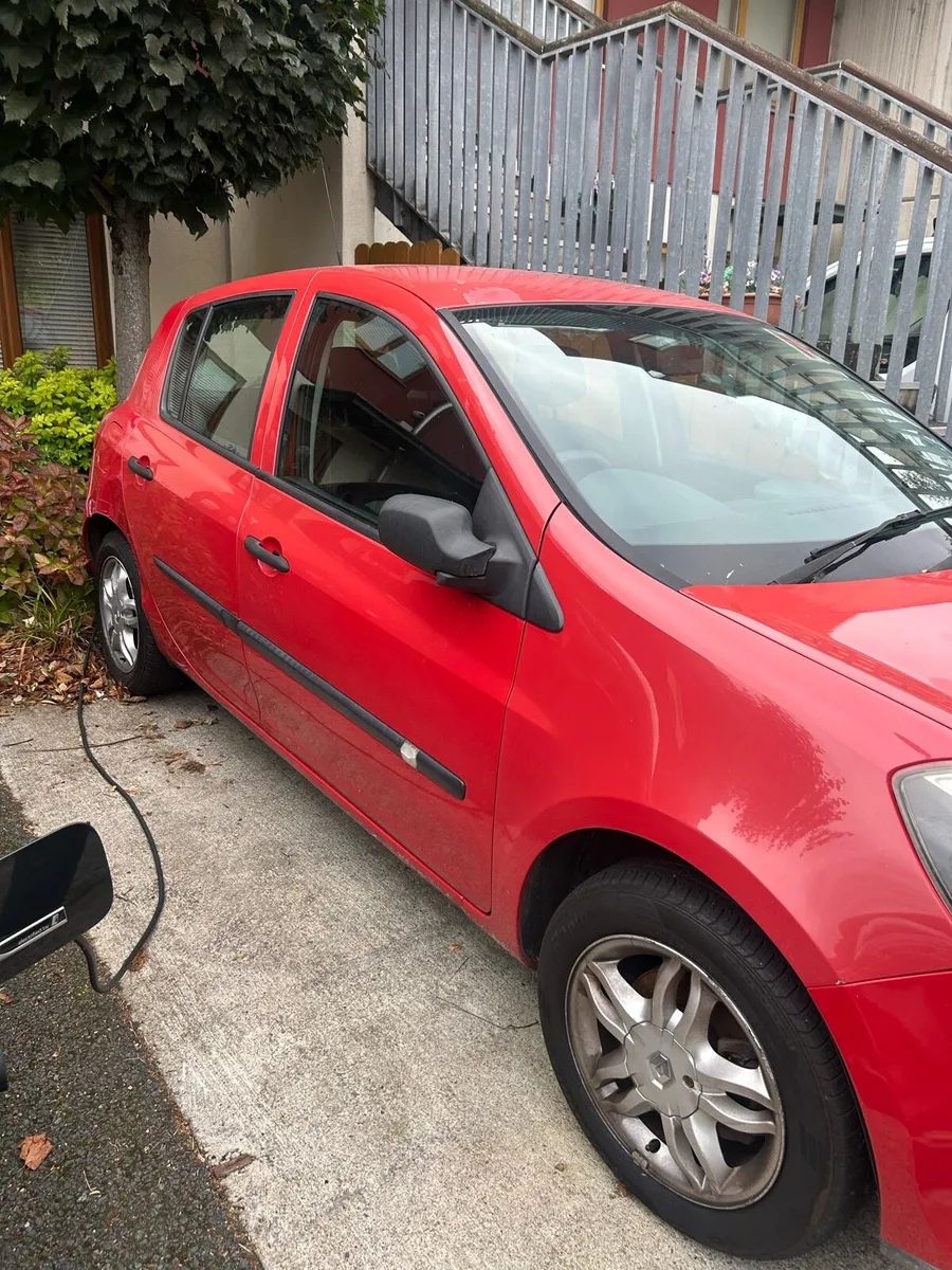 2007 Renault Clio - Image 2
