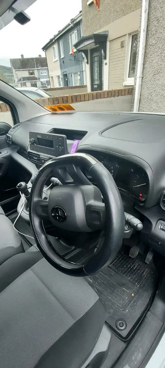 Toyota proace city - Image 2