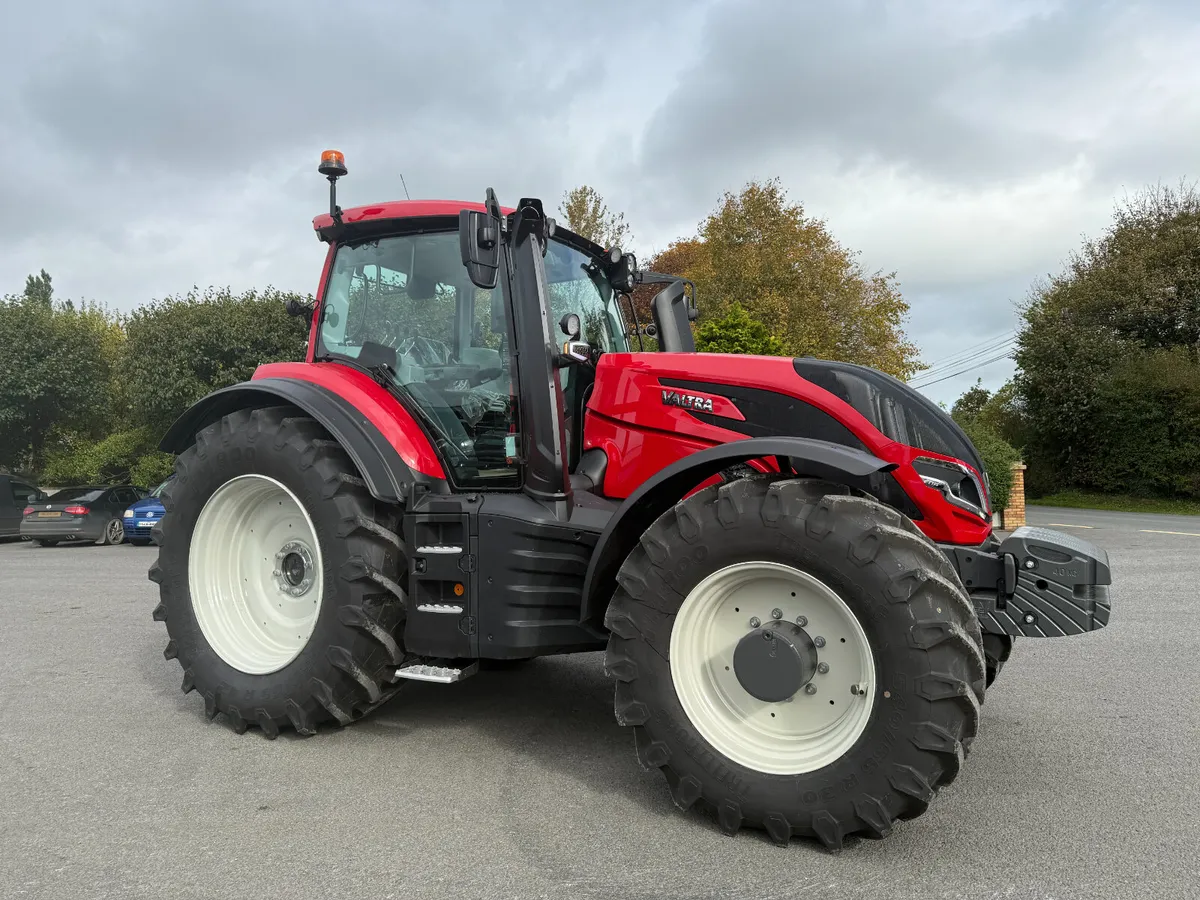 Valtra T195 Active  🚜0% Finance Available - Image 4
