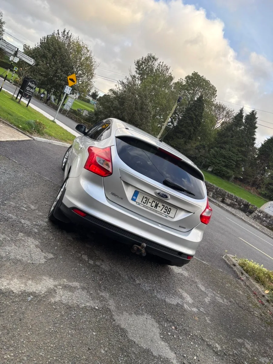 Car - Image 4