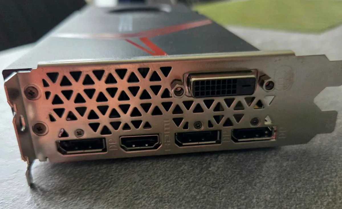 NVIDIA GeForce GTX 1070 8GB - Image 3