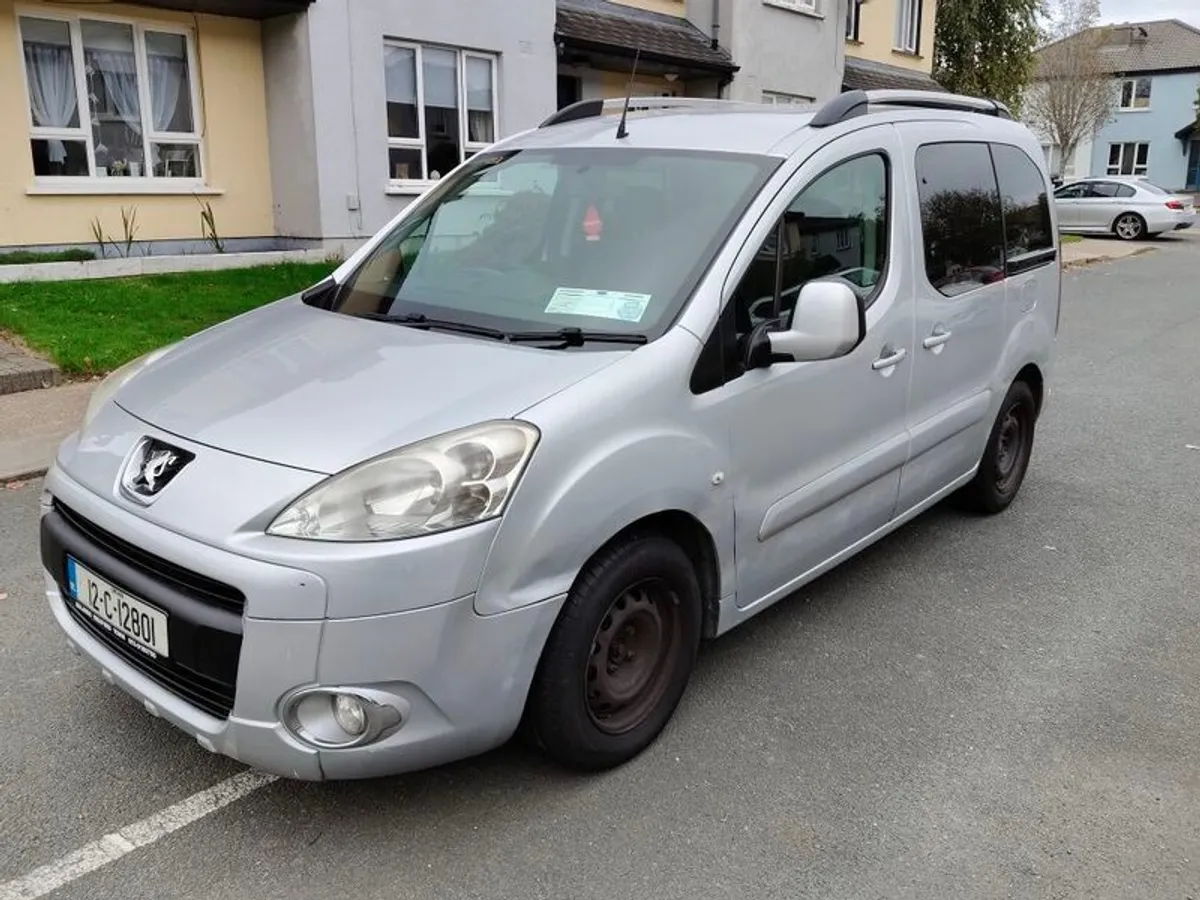 2012 Peugeot Partner Tepee - Image 3